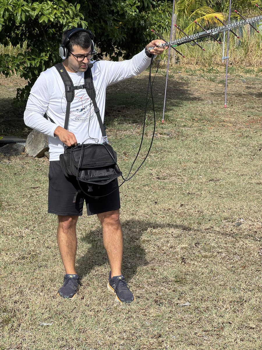 “The pileup won’t work” - seems like <a href="/kd8rtt/">Tony, KD8RTT</a> was in crazy high demand on RS-44 pass just now. #hamradio #vp2v