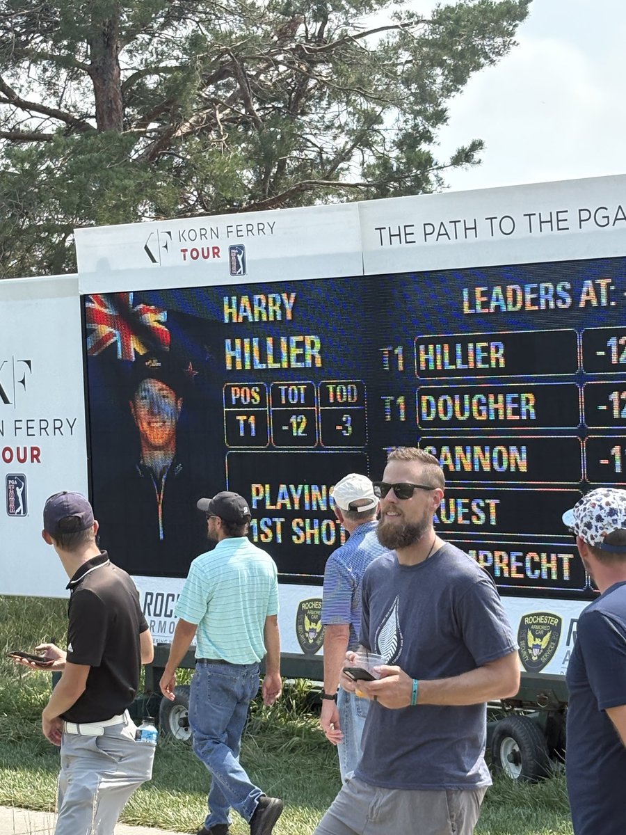 btmaster01's tweet photo. Rock Chalk -  ⁦@KUMensGolf⁩ alum Harry Hilliard getting it done in Omaha today. ⁦⁦@KUAthletics⁩ https://t.co/GFqjmLNTSz