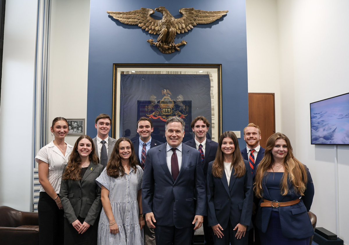 Huge thank you to our incredible interns in Washington and throughout the Commonwealth. Their hard work has made a real impact, and we’re so grateful for everything they’ve done to serve all Pennsylvanians.