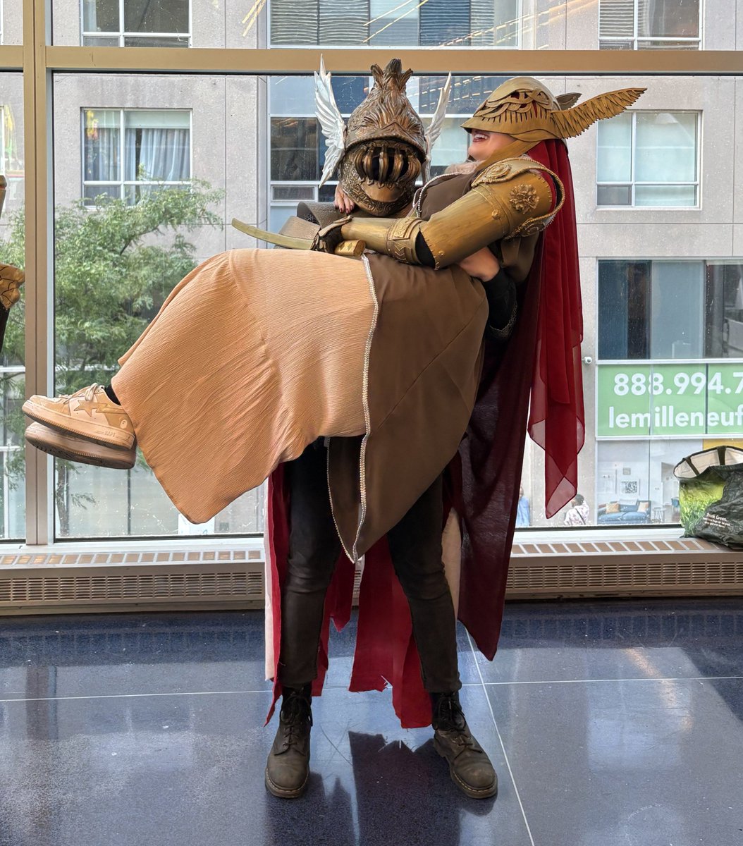 artraon_'s tweet photo. I WIN #cleanrotknight #malenia #eldenringcosplay https://t.co/8Y4AEOxkJK