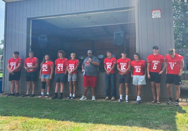 NorwayneFB's tweet image. Our football team had a productive scrimmage with Tuslaw, our coaches worked the concession stand at the Ox Roast, and the community was able to meet our football players. It’s a great day to be a Bobcat!!