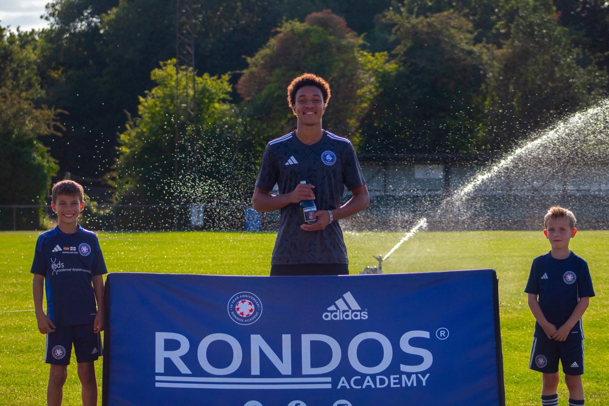 What. A. Shift. 🙌
Huge congratulations to Ollie Godziemski for a dominant display in today’s game, ,Which earned him player of the match! 👏⚽️

Massive shoutout to our match sponsors Rondos Academy for backing the Borough and making days like this possible 💙

#UpTheBoro #POTM
