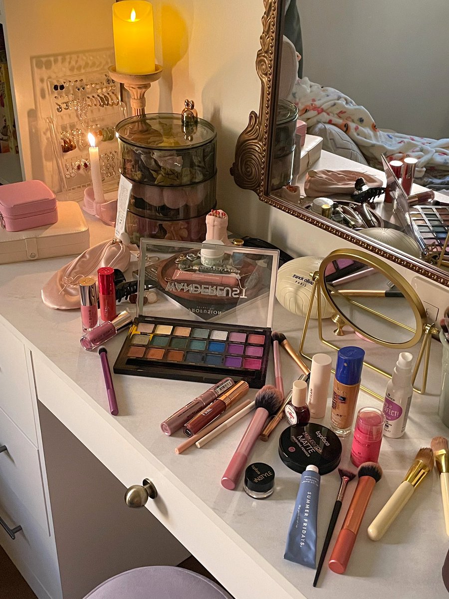 imarealdolltho's tweet photo. 🩵🪞🌿🧺🏄🏻‍♀️🪸
فقرة السبت المعتادة 
امطروني بصور الاسبوع https://t.co/LD5oZ1Av42