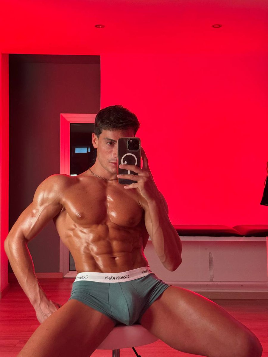 If you say 'hey' I'll send you my 🌶️ video