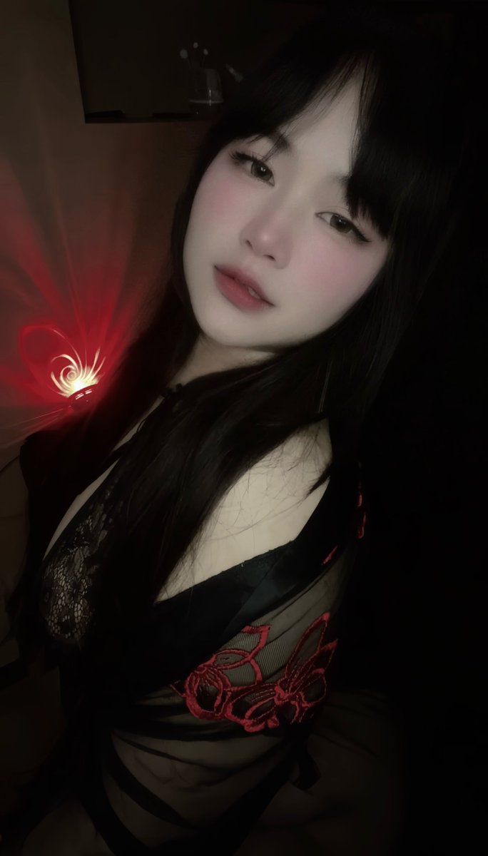 🖤  

#บางแสน #ศรีราชา #พัทยา #ชลบุรี #อมตะชลบุรี #สาวอวบ #chubby