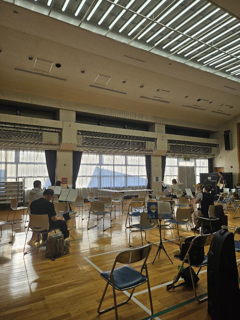 こんにちは！

本日は大神公民館での練習です！

ついに本日が最後の練習で明日が本番です！！
最後ひとふんばりがんばりましょう💪