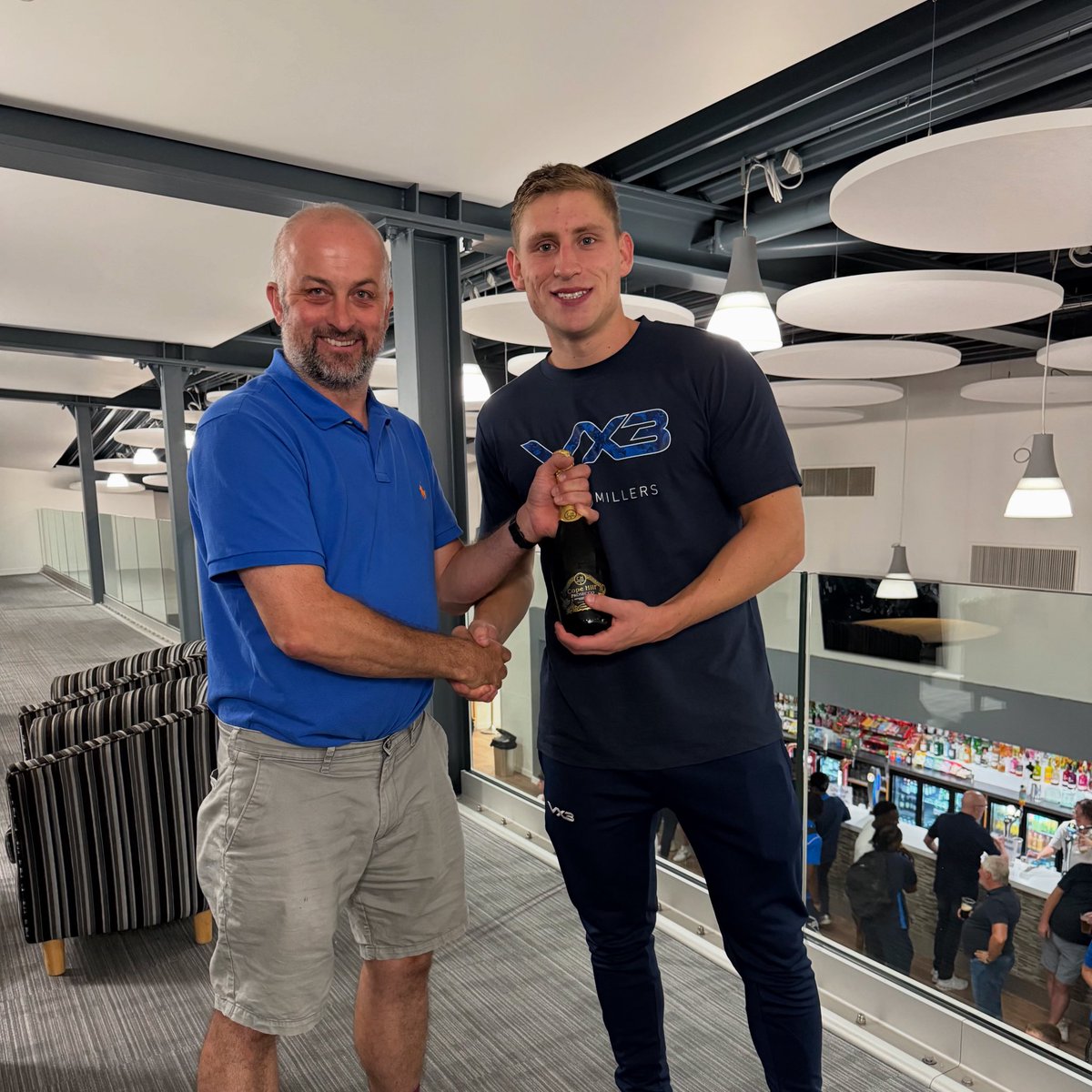Last nights Man of the Match award went to <a href="/jaydengipsonn/">jayden gipson</a> 🏆

Sponsored by Joe O’Sullivan &amp; Friends 🤝

#MunyardsMillers | #TogetherAveley