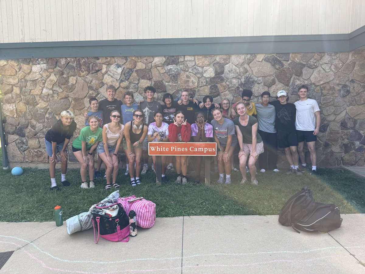 CFallsTrackCC's tweet image. 2025 Cuyahoga Falls CC camp is a wrap! Learned a lot, ran a lot and bonded even more! #CFallsCC