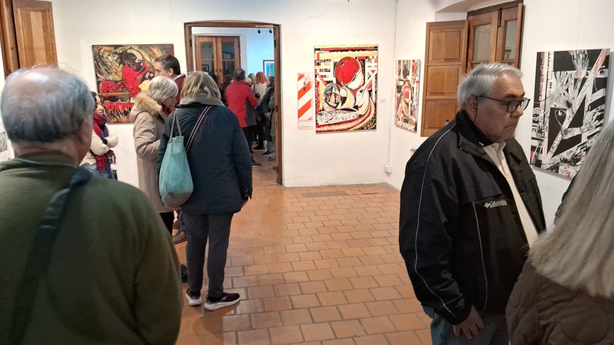 Compartimos las fotos del
Viernes 8 de 18 a 20:30
Visitar de Martes a viernes de 14 a 18
Sábados y domingos de 15 a 18                                                                                                                                            Artes visuales