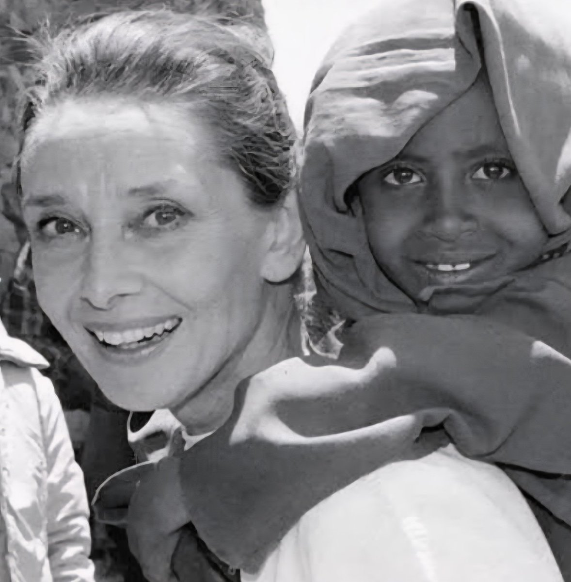 Andrie Herbun murió de un pseudomixoma peritoneal. Desde 1955, dedicó su vida a ayudar a los niños más necesitados a través de UNICEF. Su entrega dejó huella y su memoria vive, como su estatua en la sede de Nueva York.