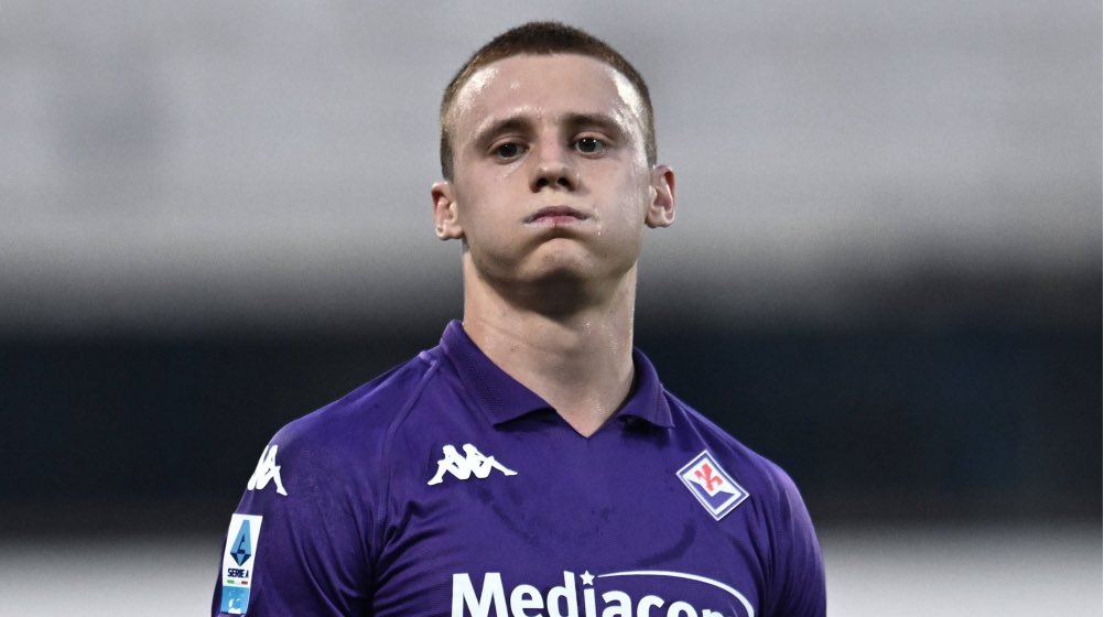 🚨Facciamo chiarezza: al <a href="/acmilan/">AC Milan</a> interessano #Leoni e #Comuzzo MA:

#Leoni è la prima scelta assoluta, qualora il club dovesse virare su #Comuzzo (cosa più che plausibile) sarebbe SOLO perché costa meno di Leoni.

Comuzzo è un affare più “fattibile” ma non è la prima scelta come