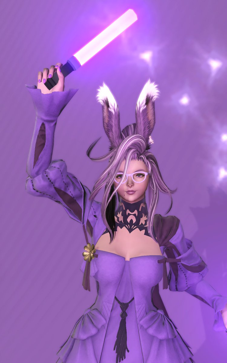Happy Saturday! Hope you're having a wonderful day! Remember with or with out "magic" you and your OC are wonderful! 💜
#gpose #gposer #gposers #viera