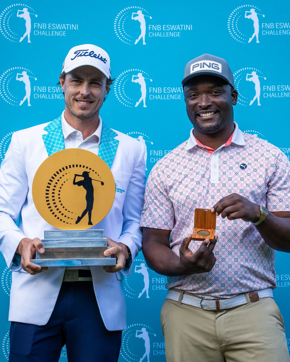 Congratulations to Clavie Taderera on winning the Sunshine Tour caddie medallion, which is awarded to the winning caddy. 🥇

#FNBEswatiniChallenge