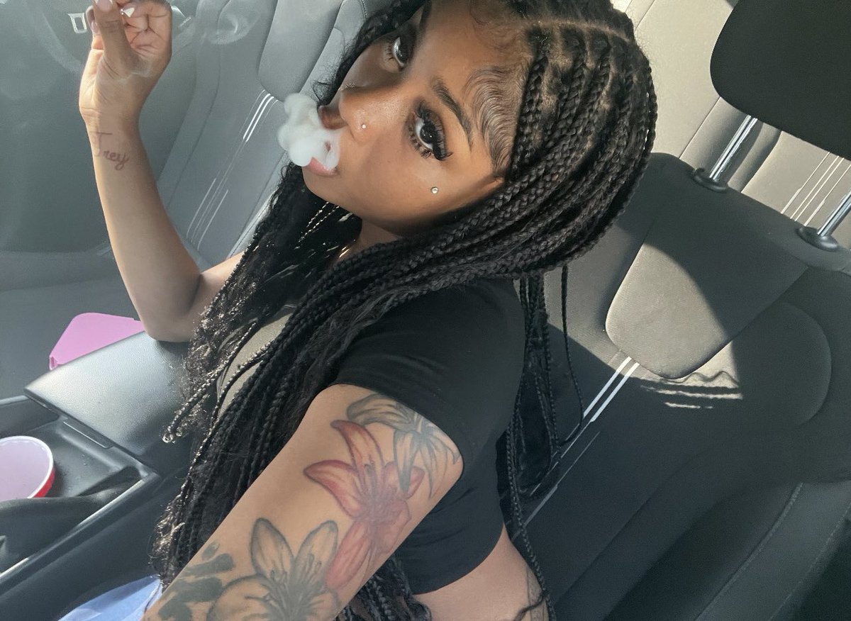 My face dermal so sexy😍😍