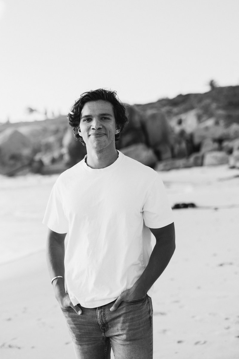 Joshua Raphael tweet media