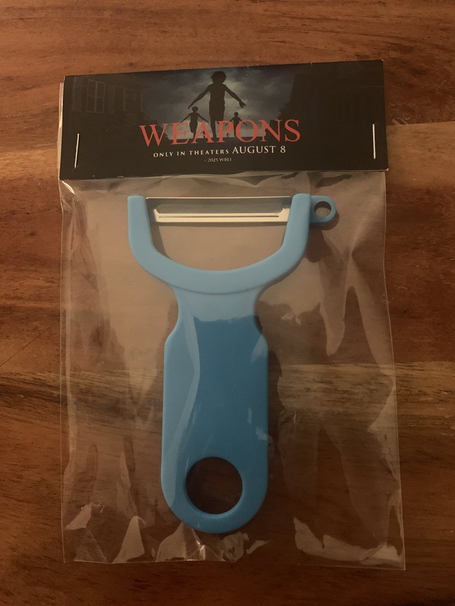 MichelleNReed's tweet image. At the early screening I attended for Weapons they gave me this peeler with a chicken noodle soup recipe on the back. IYKYK 😂 #WeaponsMovie