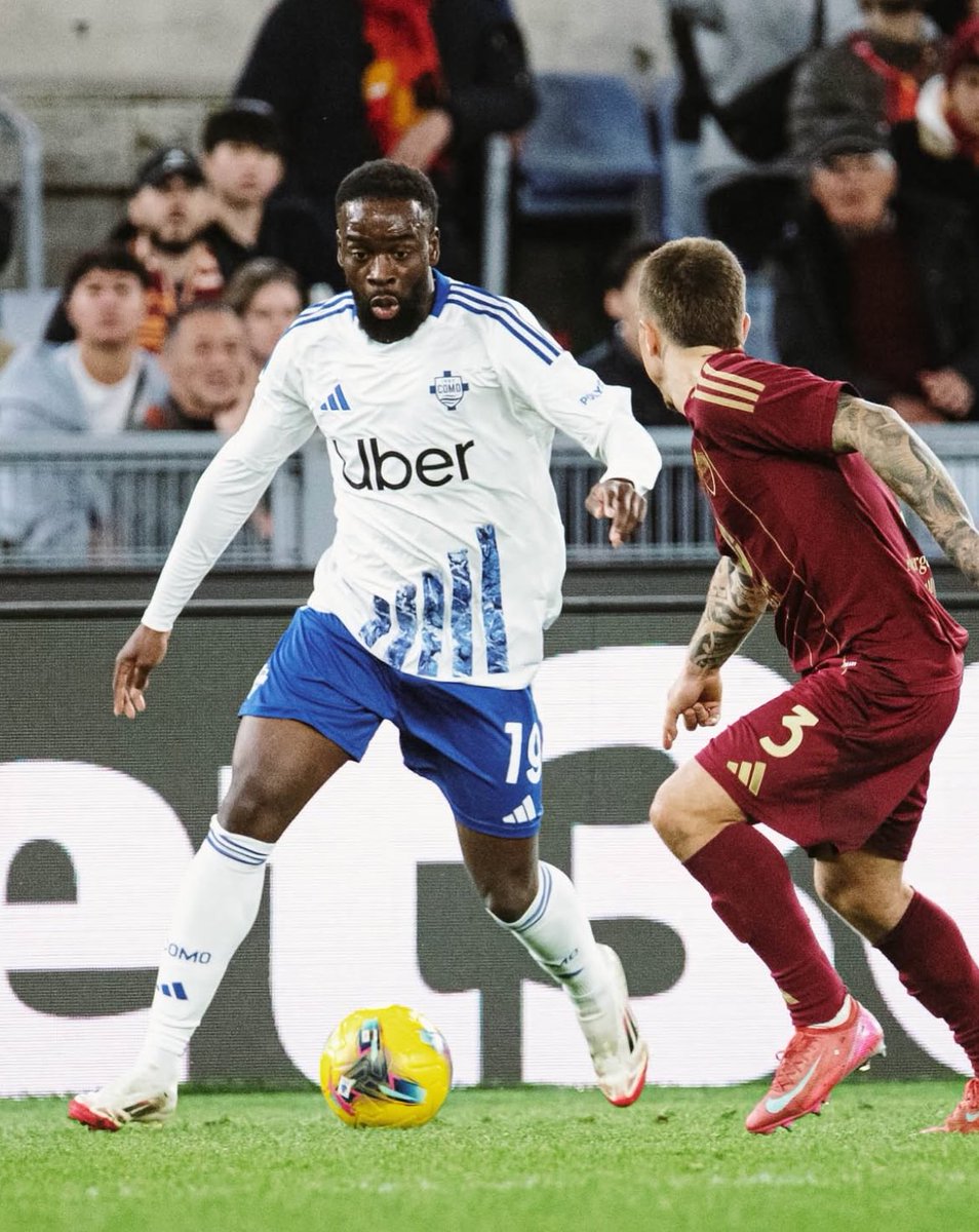 Botafogo tem interesse na contratação de Jonathan Ikoné, da Fiorentina, que atuou no Como na última temporada.

O jogador de 27 anos atua na ponta-direita.

— <a href="/TuttoMercatoWeb/">TUTTOmercatoWEB</a>