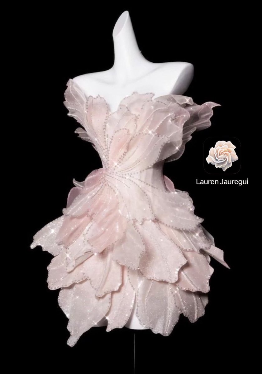 ok <a href="/LaurenJauregui/">Lauren Jauregui</a> hear me out