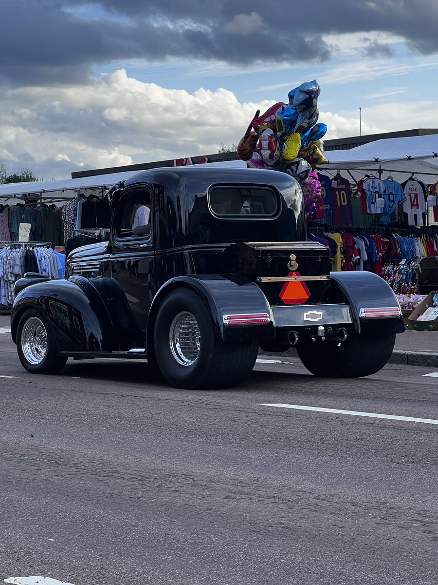 dasimaster's tweet image. EPA med V8, kung