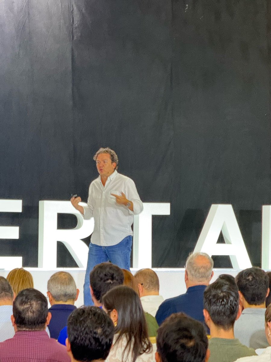 Rodrigo Arenas tweet media
