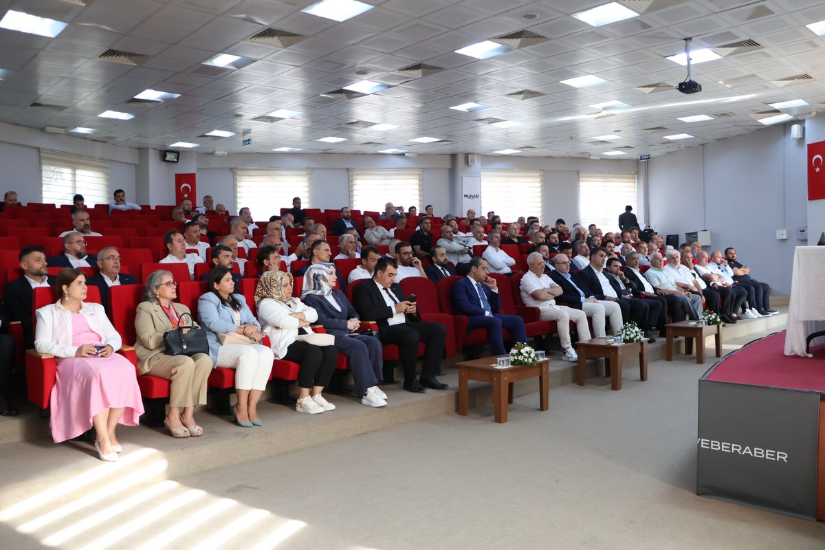 MUSIADSakarya's tweet photo. Genel Başkanımız Sayın Burhan Özdemir’in teşrifleriyle, MÜSİAD Düzce, Karadeniz Ereğli ve Zonguldak Şube Başkanlarımız ve yönetim kurulu üyelerimizin katılımıyla “Hasbihal” programımızı şubemizde gerçekleştirdik. https://t.co/tuI0dMPBVM