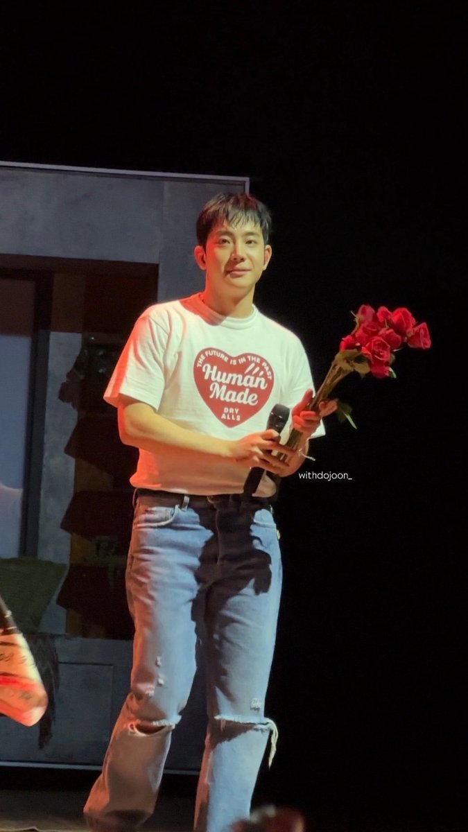 dojoon and roses are my fav combo 🥹