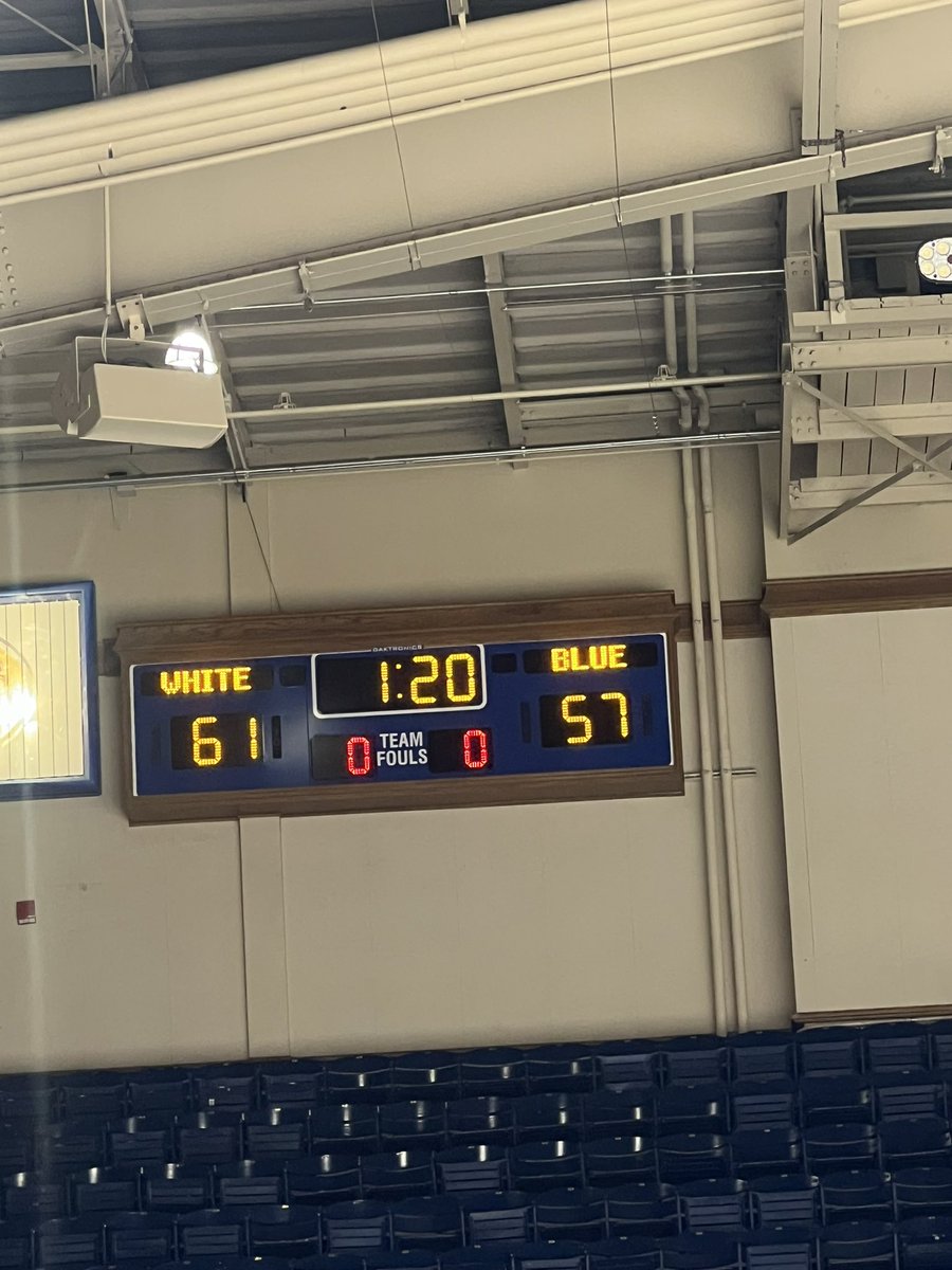 DukeSurgOnc's tweet photo. Great way to spend the morning in Cameron Indoor Stadium supporting @DukeCancer Pediatric Research! Close match up but no surprise that #TeamBeasley ended up on top 🏀🏀🏀 @DukeSurgery @DukeSurgRes https://t.co/kuhp2K2lvA