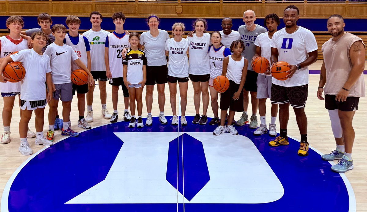 DukeSurgOnc's tweet photo. Great way to spend the morning in Cameron Indoor Stadium supporting @DukeCancer Pediatric Research! Close match up but no surprise that #TeamBeasley ended up on top 🏀🏀🏀 @DukeSurgery @DukeSurgRes https://t.co/kuhp2K2lvA