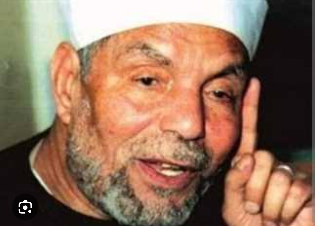 رأي الشعراوي في #الايجار_القديم 👇 
حين يتمسك المستأجر بالإيجار القديم وهو يعلم أن ما يدفعه لا يتناسب مع قيمة المسكن اليوم، فإنه يشارك في ظلم المالك، حتى لو كان القانون يقف في صفه.