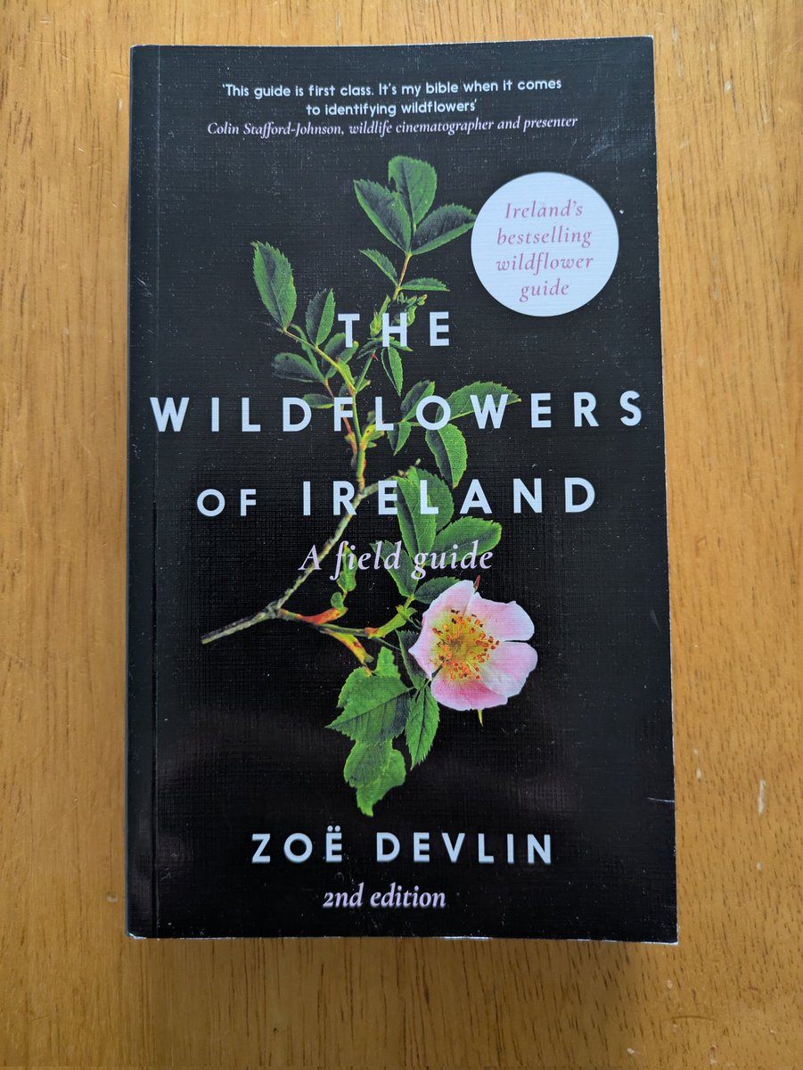 ChipsDunne's tweet photo. I usually use apps like Google Lens to identify plants and wildflowers when I'm out and about, but recently I've started snapping photos and saving them until I get home to try and identify them in this field guide. https://t.co/JeHgDVBkYR