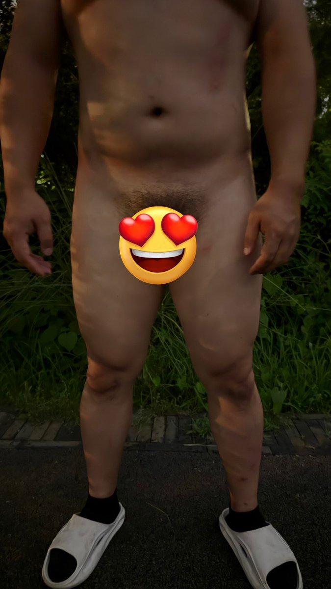 我下次不要直男了🚫
上了班又上班
加班三个客东西北都跑焦了
#野外 #取精