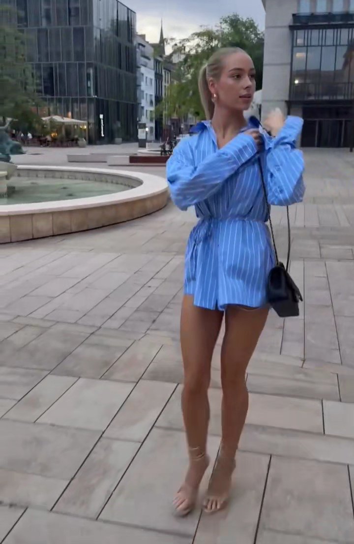 Melania Ludlaw tweet media