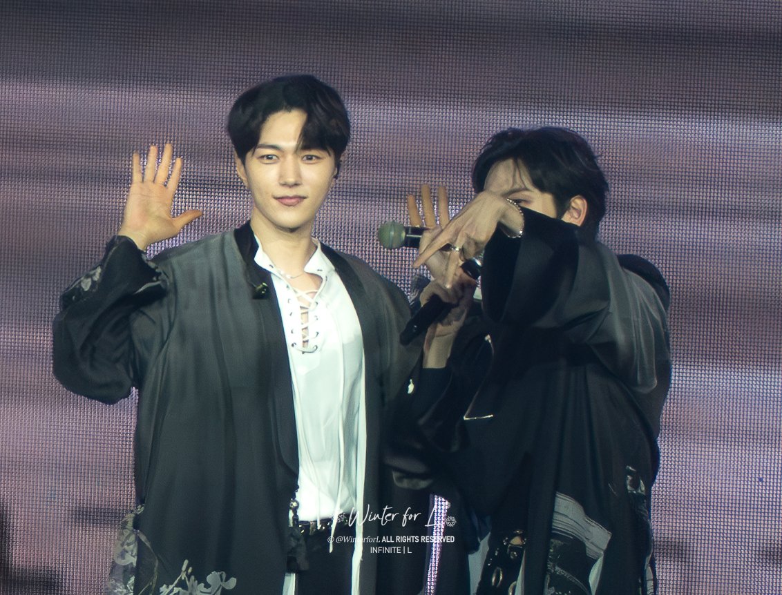 WinterforL's tweet photo. 25.04.13 Infinite 15th Anniversary Encore Concert in Incheon : 𝑳𝒊𝒎𝒊𝒕𝒆𝒅 𝑬𝒅𝒊𝒕𝒊𝒐𝒏 (𝑫𝒂𝒚 2)

안녕하세요 인피니트 A 입니다 😺

#김명수 #KIMMYUNGSOO #キムミョンス #엘 #L #金明洙 #LIMITED_EDITION https://t.co/Apnlg0E8hm