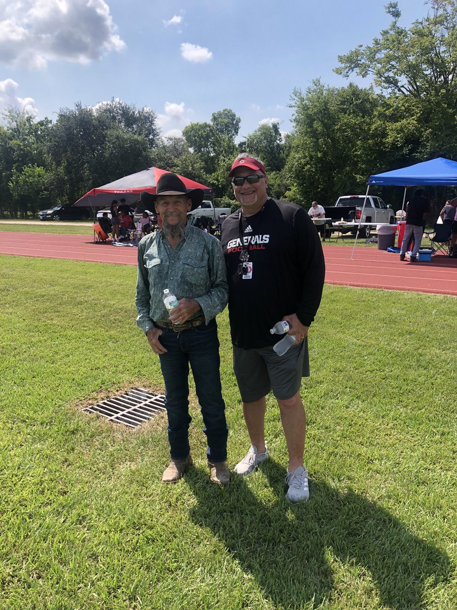 Blake Ware (@coachb_ware) on Twitter photo GREAT DAY TO BE A GENERAL! We had <a href="/GoBigRedFB/">MacArthur Generals</a> alum from every decade (60s - 2020’s) represented at today’s Meet, Greet, & Eat! #GoBigRed #ChangeGonnaCome #RideTheMailRoute #AldineStory GREAT DAY TO BE A GENERAL! We had <a href="/GoBigRedFB/">MacArthur Generals</a> alum from every decade (60s - 2020’s) represented at today’s Meet, Greet, & Eat! #GoBigRed #ChangeGonnaCome #RideTheMailRoute #AldineStory