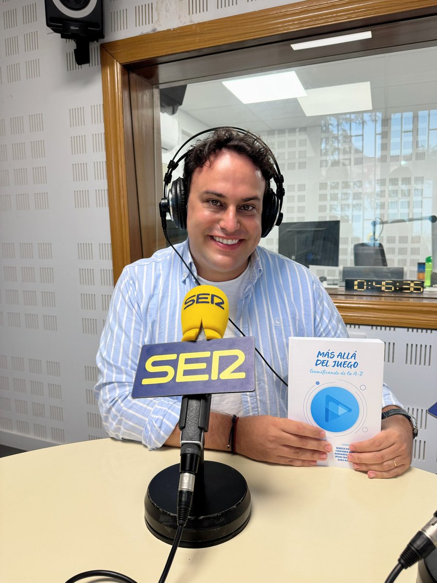 Fernando Boillos (@fernandoboillos) on Twitter photo Os dejo el podcast del programa Hoy por hoy de <a href="/La_SER/">Cadena SER</a> donde hemos hablado de educación, aprendizaje y espacio lúdico dentro del aula.
⬇️
cadenaser.com/audio/ser_sori… Os dejo el podcast del programa Hoy por hoy de <a href="/La_SER/">Cadena SER</a> donde hemos hablado de educación, aprendizaje y espacio lúdico dentro del aula.
⬇️
cadenaser.com/audio/ser_sori…