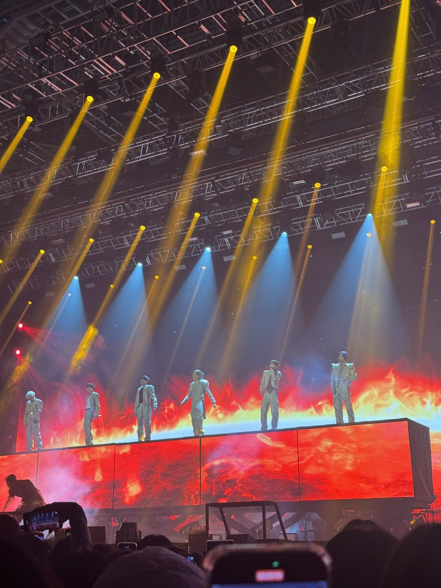 p1eceke's tweet photo. 내일도 화이팅~~❤️‍🔥😉🥁 https://t.co/PwDRrrIeTH