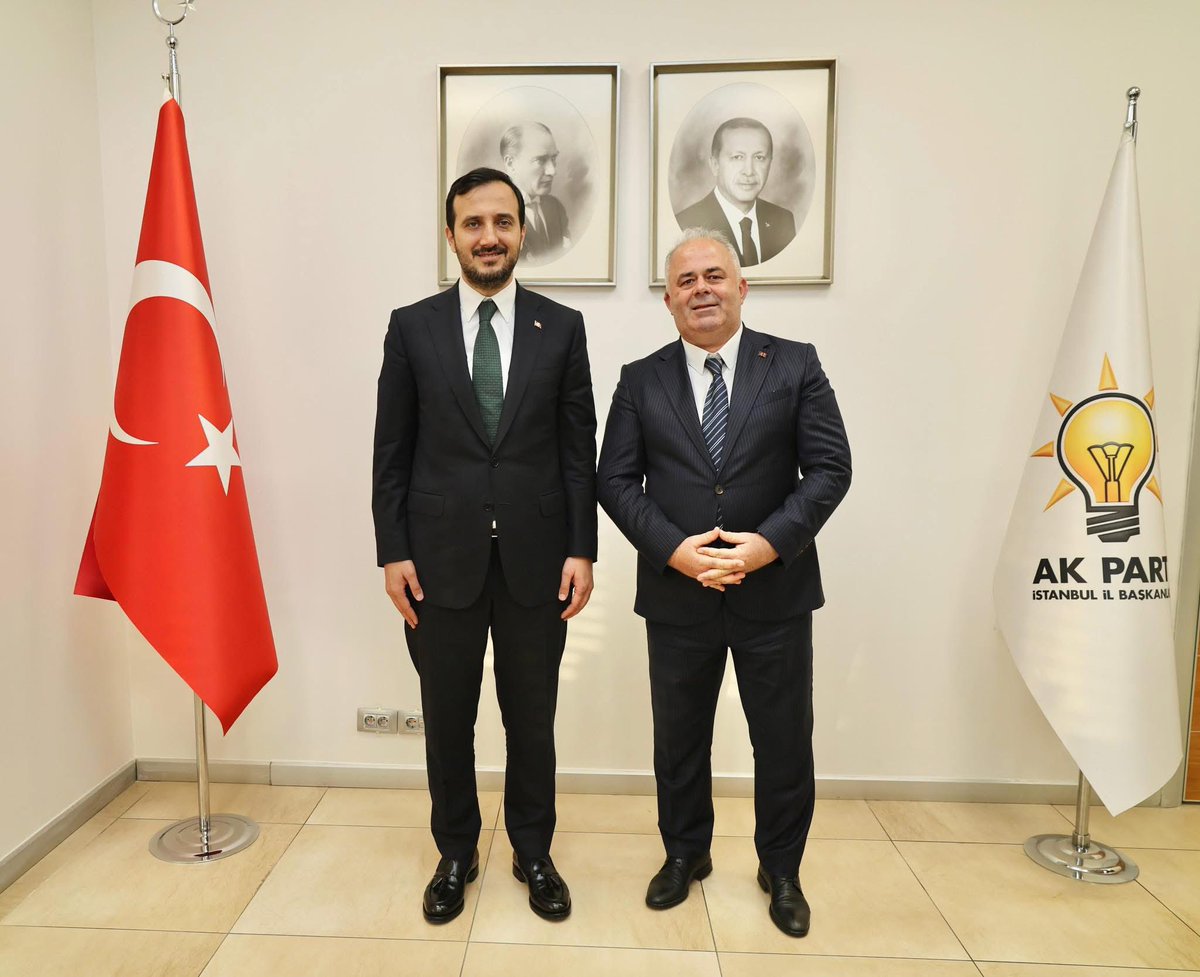 AK Parti Çatalca İlçe Başkanı olarak atanan kıymetli büyüğümüz, Çatalca’nın değeri Mesut ÜNER’i tebrik ederim. Rabbim muvaffak etsin 🤲