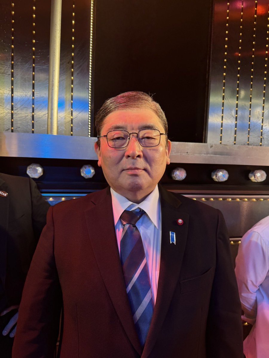 STARお盆休みのお知らせ

8月10日（日）〜15日（金）までの期間は…
お盆お休みとさせていただきます🙇🏻‍♂️

8月16日（土）から通常営業となりますので…
くれぐれもお間違えのないようお願い致します🙏

お盆休み明け…
皆様のご来店を心よりお待ち申し上げております‼️😆🙏

#六本木STAR
#カール北川