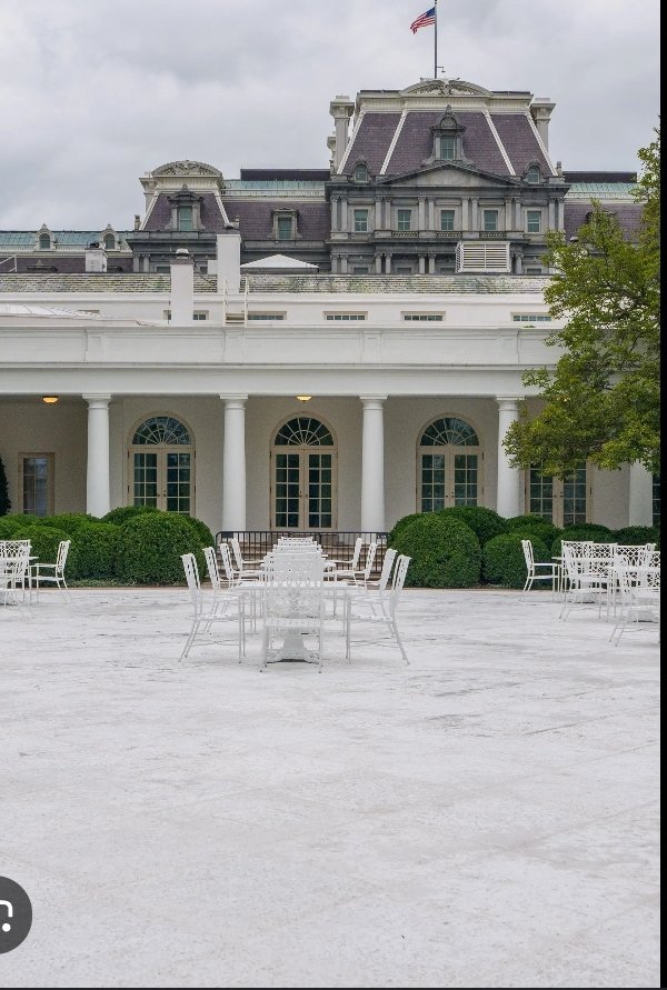 gojoe_joe's tweet image. The new oligarchy garden ☹️
They paved paradise and put up a parking lot 😞