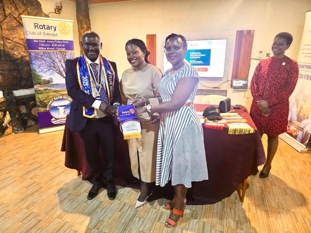 Rotary Club of Muyenga Tankhill (@rctankhill) on Twitter photo Last evening, PN Brenda & Rtn Deborah represented us at <a href="/Rotary_Garuga/">Rotary Club of Garuga</a> where PAG Annie led an inspiring session on building the club you’ve been looking for.
This visit also doubled as a warm courtesy call to our current AG’s home club.
#Tankhillers Last evening, PN Brenda & Rtn Deborah represented us at <a href="/Rotary_Garuga/">Rotary Club of Garuga</a> where PAG Annie led an inspiring session on building the club you’ve been looking for.
This visit also doubled as a warm courtesy call to our current AG’s home club.
#Tankhillers
