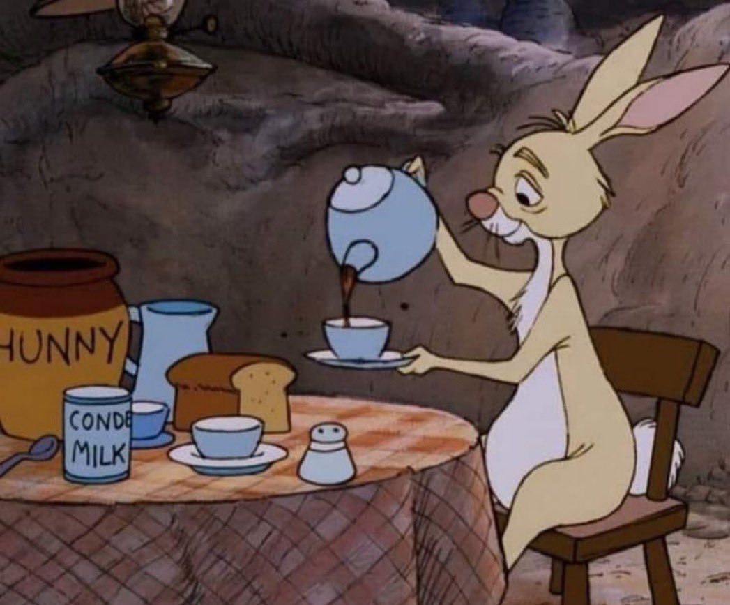 Yo, desayunando a la 1 de la tarde.