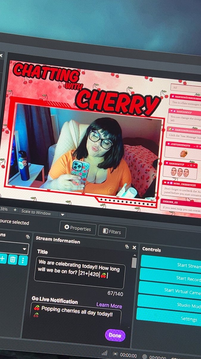 Time to celebrate 3 years on Twitch! Let’s have fun 🤓