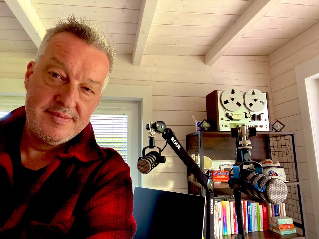 Gary Robinson (@garywrobinson) on Twitter photo This Monday from 10am on <a href="/care_radio/">Care Radio</a> <a href="/demcon1989/">Dave Wilson-Wynne</a> and me dedicate the whole programme to living with a Dementia. Essential listening.
#Dementia #Alzheimers This Monday from 10am on <a href="/care_radio/">Care Radio</a> <a href="/demcon1989/">Dave Wilson-Wynne</a> and me dedicate the whole programme to living with a Dementia. Essential listening.
#Dementia #Alzheimers