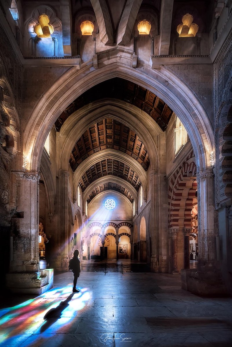 ❤️ Que nadie nos diga quiénes somos. Somos capital de nuestra propia Cultura, somos ciudad única en el mundo, somos CÓRDOBA y su grandeza es entenderla cada cual a su manera...

#CórdobaEsp