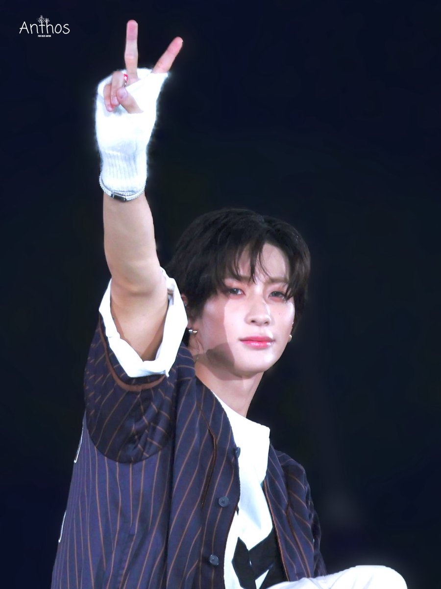 Anthos321's tweet photo. 🍯🦕 250809　SMTOWN in JP Day1

 #RIIZE #라이즈 #ライズ
 #ANTON #앤톤 #アントン https://t.co/q67vZhbqzN