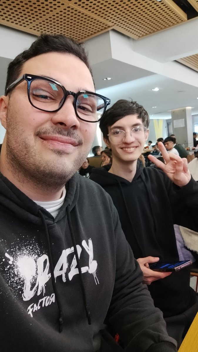 cris (@criscaster_) on Twitter photo Mi cita del dia de la fecha:
✨The madafaking manager✨
<a href="/EternalFlameCL/">Eternal Flame</a> 🐲🔥
Se te aprecia banda amigo <a href="/joaaffre_/">🐙| EF Tyskardito</a> 🫶🏻 Mi cita del dia de la fecha:
✨The madafaking manager✨
<a href="/EternalFlameCL/">Eternal Flame</a> 🐲🔥
Se te aprecia banda amigo <a href="/joaaffre_/">🐙| EF Tyskardito</a> 🫶🏻