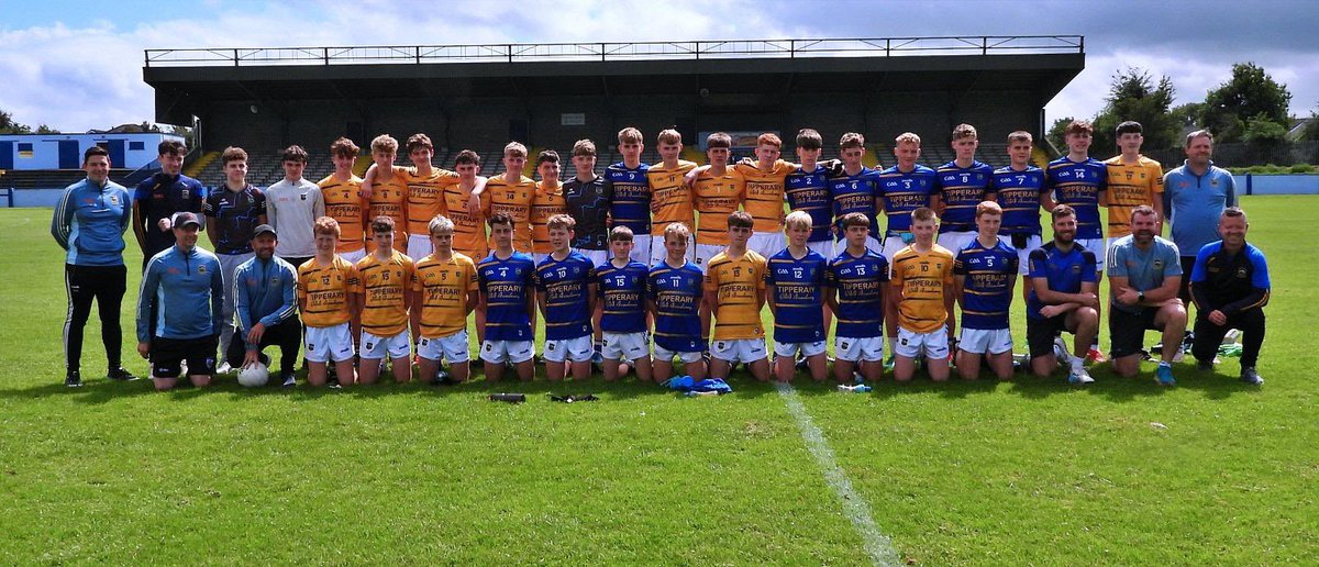 tippgamesdev's tweet photo. Tipp U15 footballers enjoyed a session in @nenagheireog today ahead of final academy day next Saturday🏐
Many thanks to the members of the Football Board and @TippfootballGAA who turned out, Nenagh for hosting and to everyone that provided and helped out with refreshments👏👏 https://t.co/tYIL5ephG7