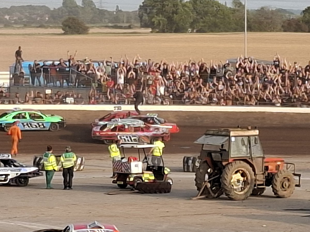 Ryan Santry

The new Saloon Stock Car World Champion.