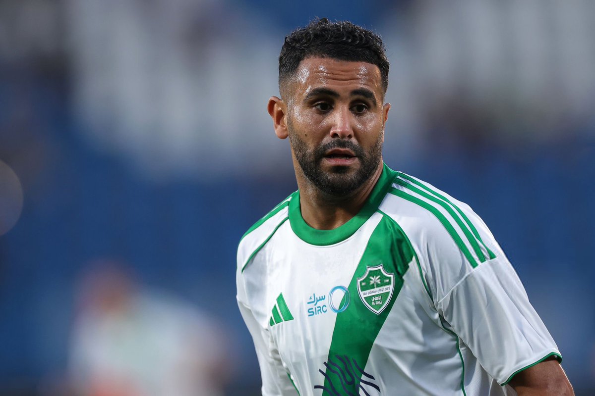 🚨🚨🚨🚨🚨🚨🚨🚨🚨

🎉 بمناسبة توقيع إنزو ميلوت نقدم لكم سحب على 4 تيشرتات النادي الأهلي الجديدة 🟢⚪️

— متابعة حسابنا <a href="/AFC4NET/">شبكة الأهلي</a> 
— متابعة متجر <a href="/CamisaStoreQ1/">متجر قميص</a> 
— ريتويت للتغريدة 🔁

• سيتم السحب خِلال 48 ساعة ✅