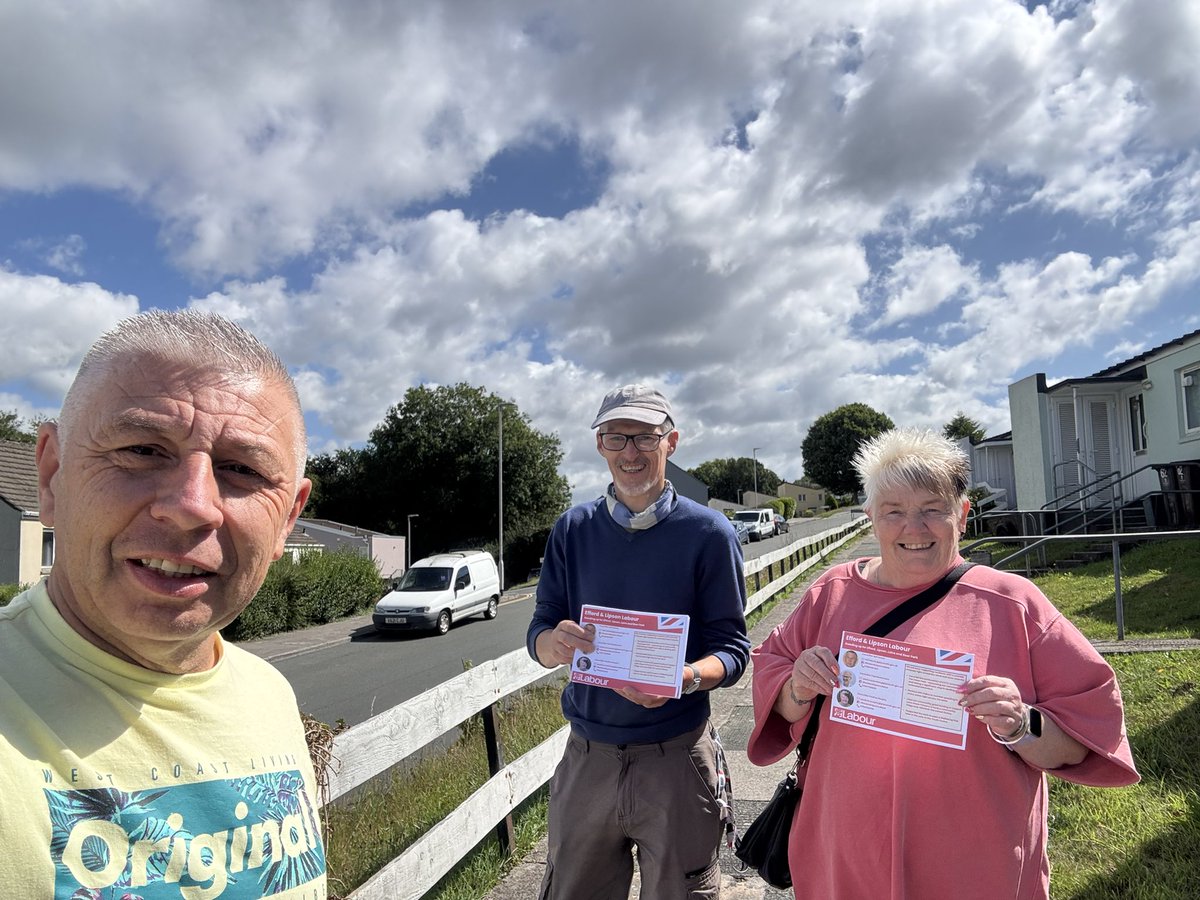 Neil Hendy (@neilhendy1) on Twitter photo Great to be out having conversations with residents in the sun this morning.
<a href="/PlymouthLabour/">Plymouth Labour</a> Councillors working in the community. Great to be out having conversations with residents in the sun this morning.
<a href="/PlymouthLabour/">Plymouth Labour</a> Councillors working in the community.